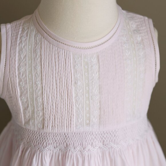 Girls Pink Smocked Dress Fluted Lace Embroidery Feltman Brothers Size 3T NWT - Picture 3 of 6